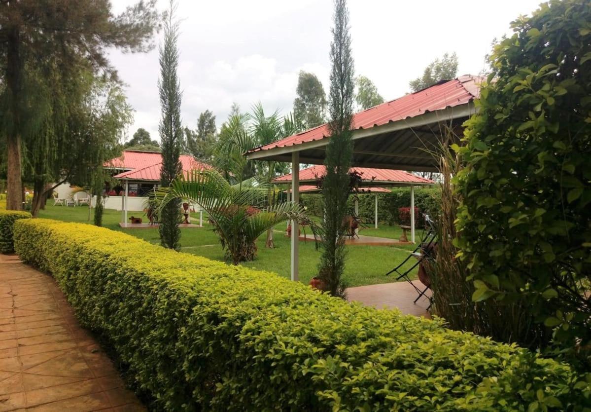 Jabali Country Lodge Kabondo Exterior photo